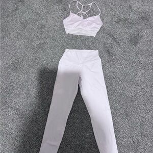EUC🩷ALO YOGA RARE BABY PINK WORKOUT SET